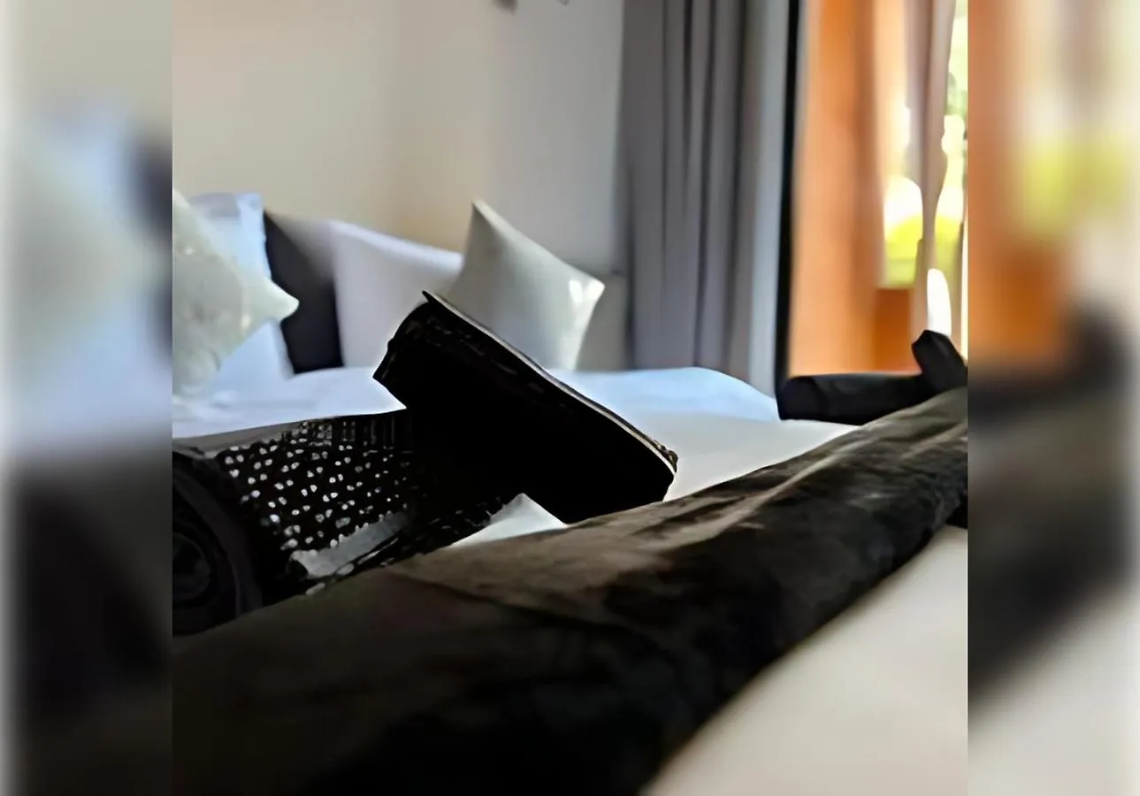 Ehden Properties - Appt Spacieux Dans La Prestigieuse River Palm Marrakech Marrakesh 0*,  Maroc